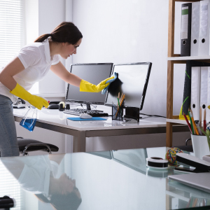 SM Clean NW | Office Cleaning Chester, North Wales & Surrounding Areas | Cleaning a monitor